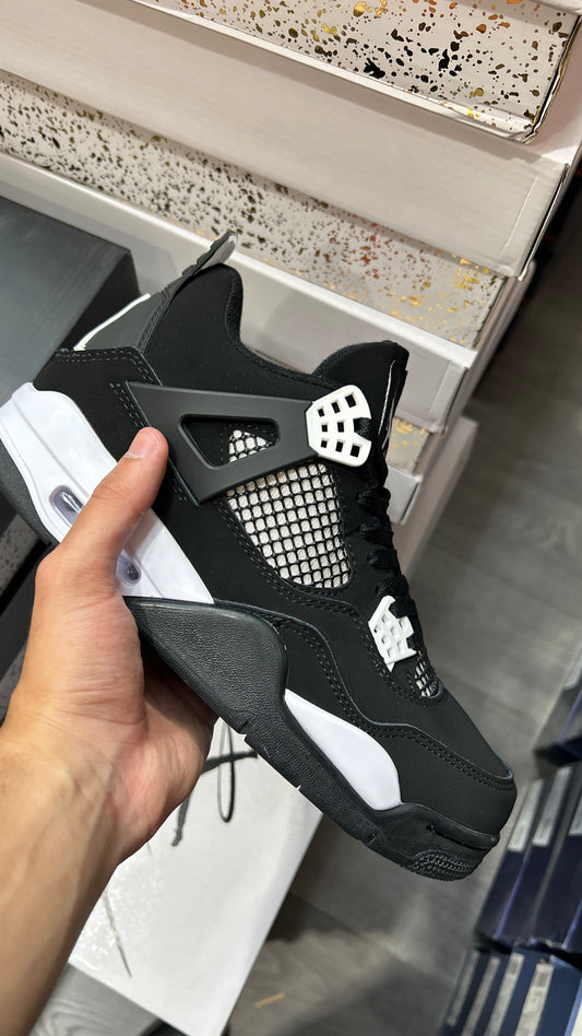 #S33